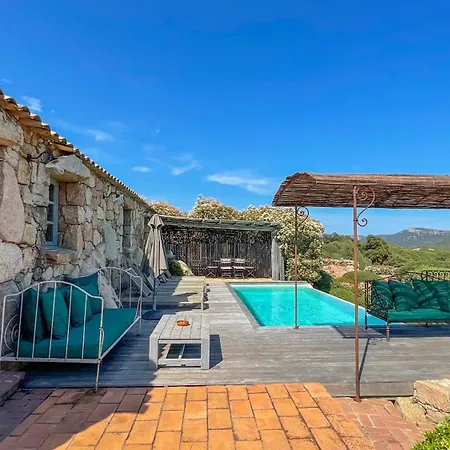 Villa Bergerie De Luxe Avec Piscine Chauffee Vue Sur La Baie De Santa Giulia Porto-Vecchio (Corsica)